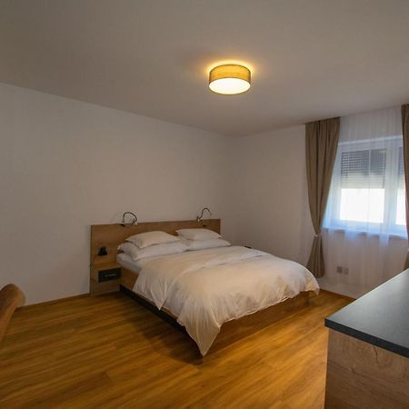 Smart Rooms Wels Kültér fotó
