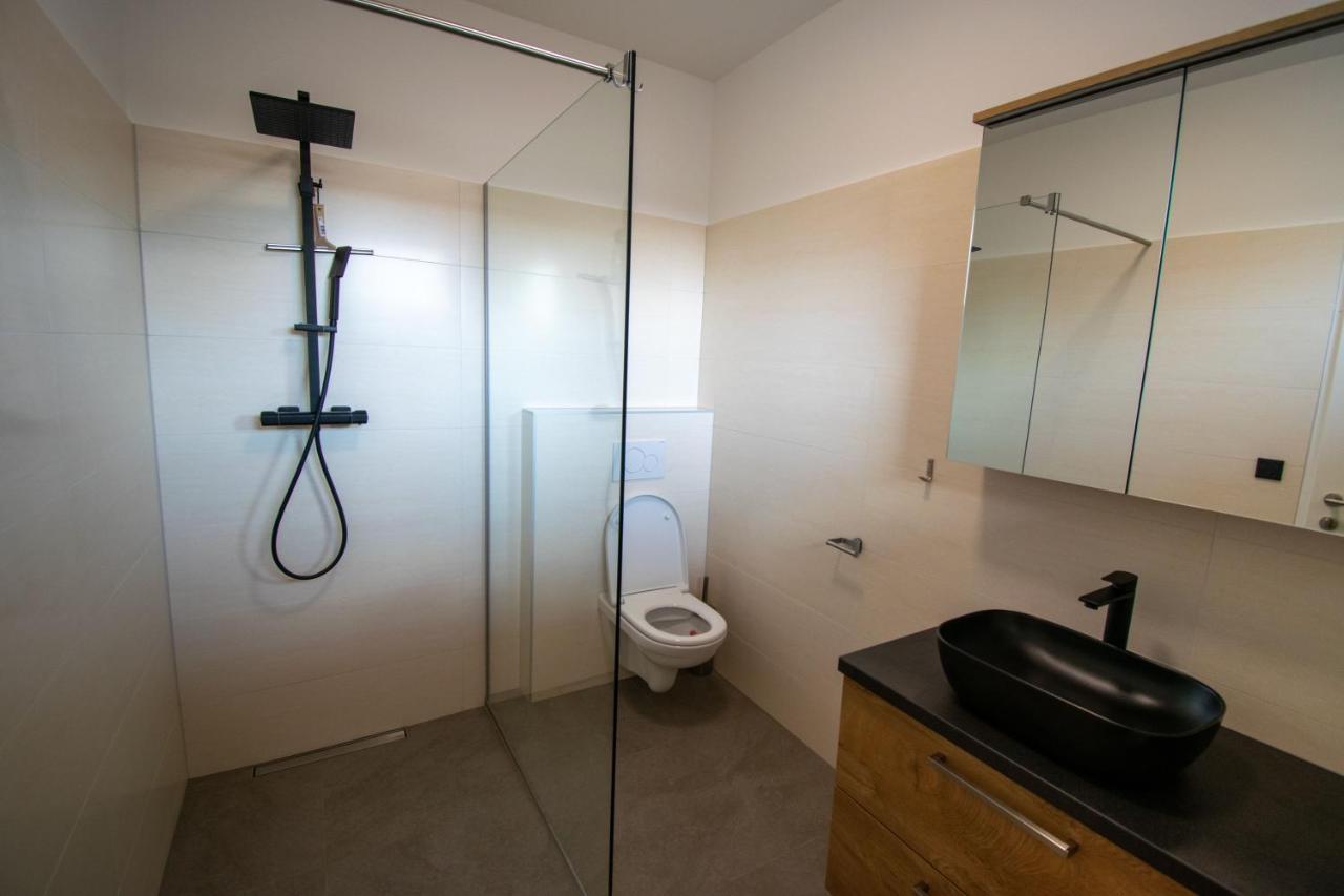 Smart Rooms Wels Kültér fotó