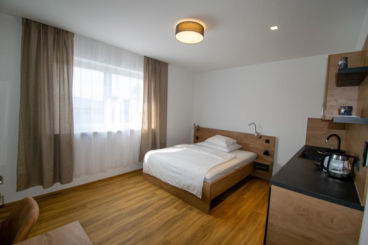 Smart Rooms Wels Kültér fotó