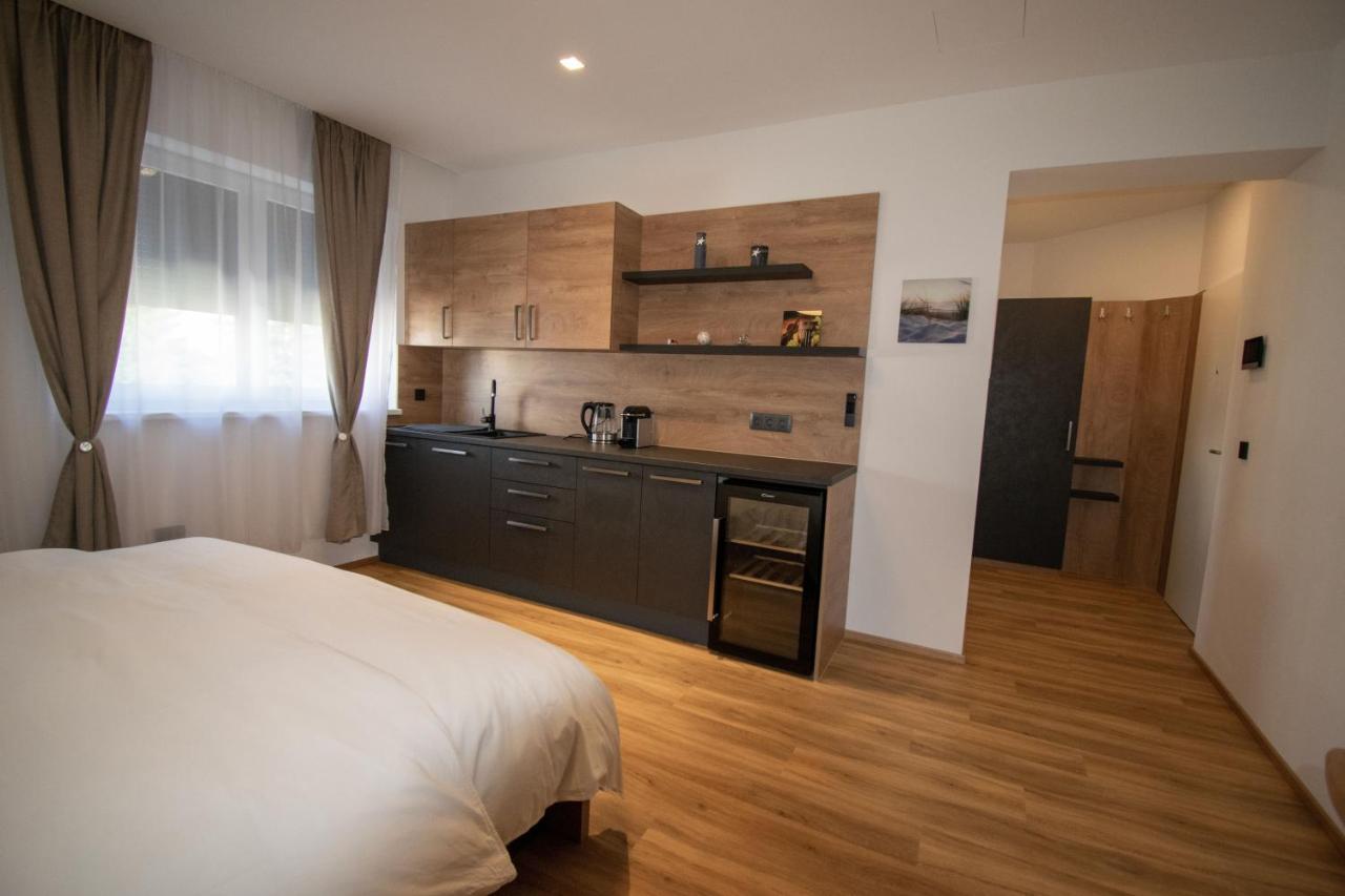Smart Rooms Wels Kültér fotó